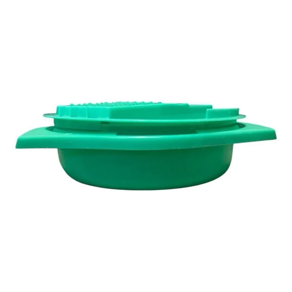Tupperware Vintage Grater Shredder Lid & Bowl Jadeite Green No Storage Lid 786-3